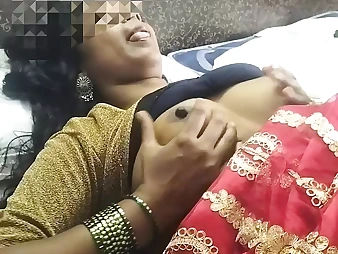 Super-steamy Tamil wife squeals loudly while getting her cock-squeezing puss plumbed by her hubby