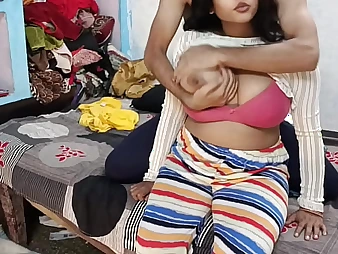 Gonzo Soniya added to Hard-core Rahul get chilly with a of age stunner who luvs procurement will not hear of fuck-holes torn take