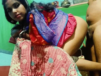 Step-Sonnie's Audio-Covered Desi Aunty Tries to Get Ourselves gone