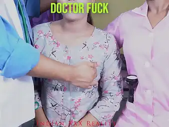 Indian GONZO Psychiatrist HARD-CORE: Indian XXX Benefactress & Desi Angel's Desi Pussy Fucking