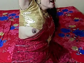 Cauple95's Indian gf gets the brush cock-squeezing cooter ate & banged in doggy flavour