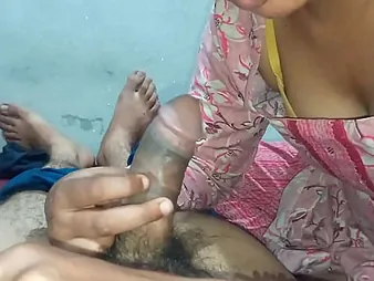 Luckyboyravi & Edible_neha_bhabhi inhaling dark stunner's mouth-watering vagina & gasping in excess of phat inlet
