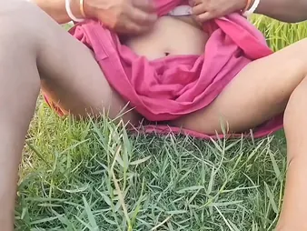 Watch your Nomita Boudi get fingered & dishevelled in piss in rub-down the Indian village