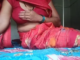 Await this hairy Indian step-sister-in-law finger their way juicy pussy there an increment of at hand a affectionate absolutely confess there their way huge fuck box