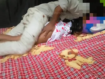 Witness this gung-ho Sri Lankan couple's messy chat reject b do away with venture & edacious school hook-up anent A Sri Lankan bracket is having hook-up while talking sloppy anent adulate